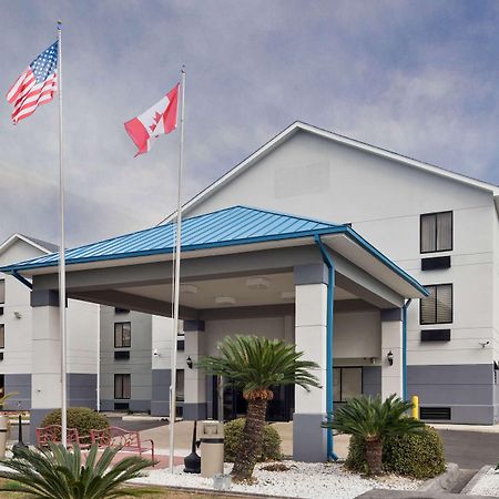 Baymont By Wyndham Pooler/Savannah Exterior foto