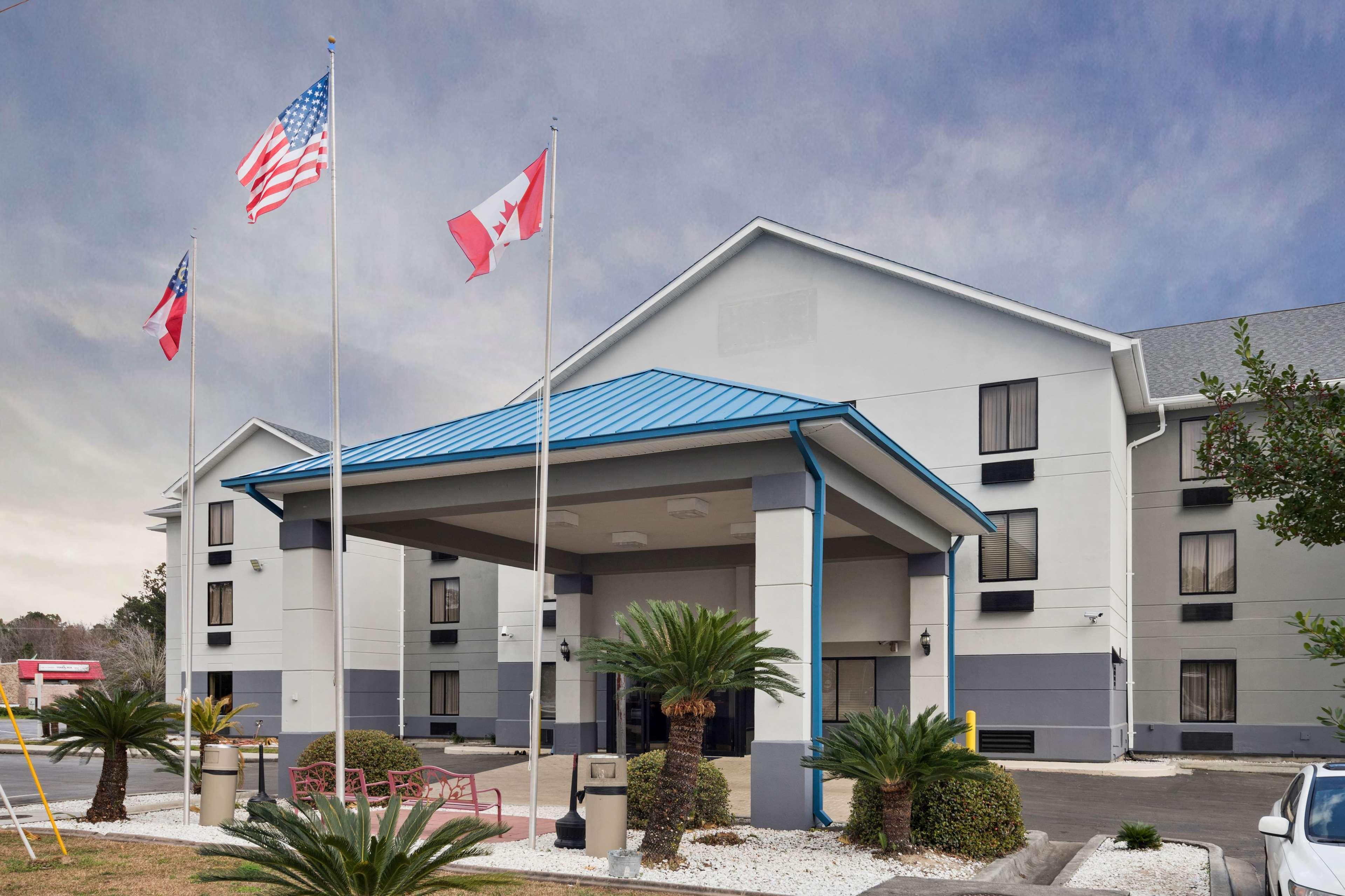 Baymont By Wyndham Pooler/Savannah Exterior foto